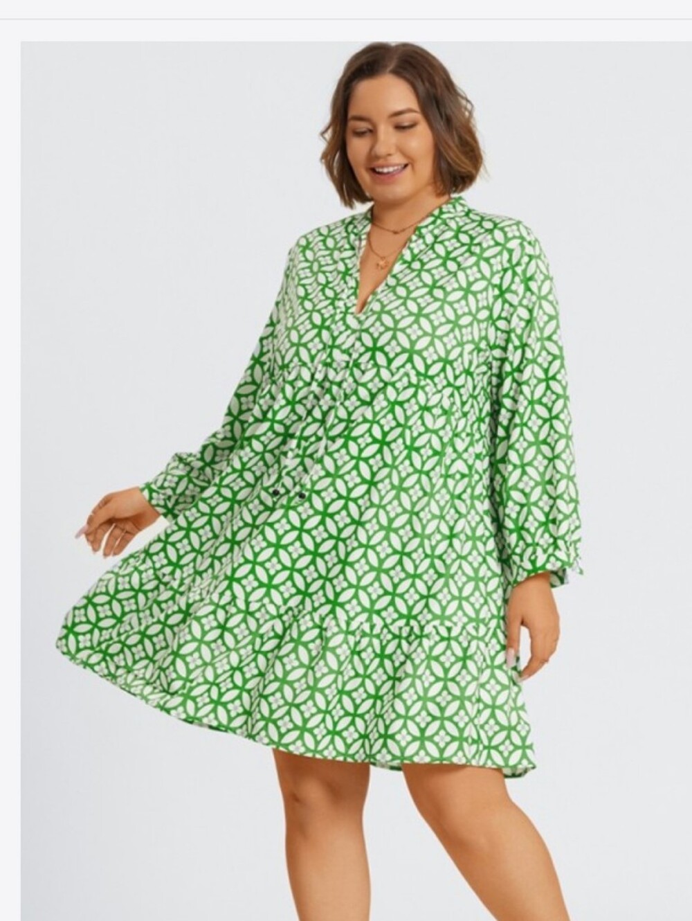 Meet Curve NEW Plus Size 4x: Fits 2x: Green & White Geometric V-Neck Swing Dress